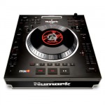 Numark V7 - turntable software controller